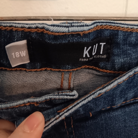 Kut Skinny Crop Raw Hem Ankle Blue Jeans - Picture 2 of 4